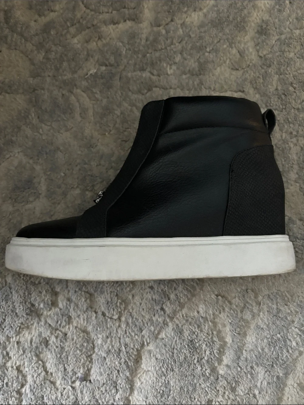 Women's Black Zip-Front Ankle Booties